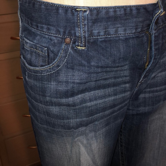 Jeans - Picture 2 of 3